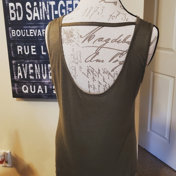 Jessica Simpson Tank Top - Picture 2 of 2